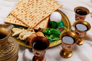 Khám Phá Giá Trị Sức Khỏe Và Tinh Thần Phía Sau Việc Ăn Uống Kosher